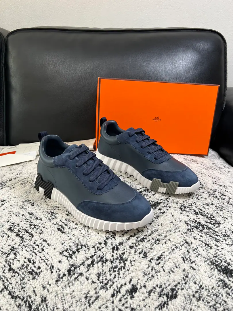 Hermes High Quality Top-level craft I'm in love with you, Max. The counter is being synchronized with the original distribution configuration., Italian imports of original cow-coloured flour, High-quality integration process, All imported water- dyeed cattle stubs., Shoes under the sole.: The original factory is super comfortable with the original base., The original factory and the single. Codes 39-44（ Make a reservation. 45 46 47 ）