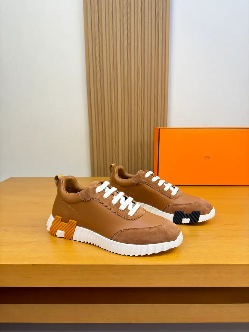 【 HERMES】I'm in love with you, Max. High-end quality Original List·Leisure sports shoes Shoe.: Original🔝Napa Skin., The anti-feathers., Shoe tongue..Air pressure brandlogo, Back up..Brandweaves Uchi.: Water-tied cow skin. Otsumi!: It's so light.TPUBubbles·Rubber: Combination of double-coloured large bottom Super-high-quality control.·- I'm doing a little work.: Highlight(High-end·- How expensive.·Slot) Size: 39-45（38, 46, 47, Make a reservation.)·H0155