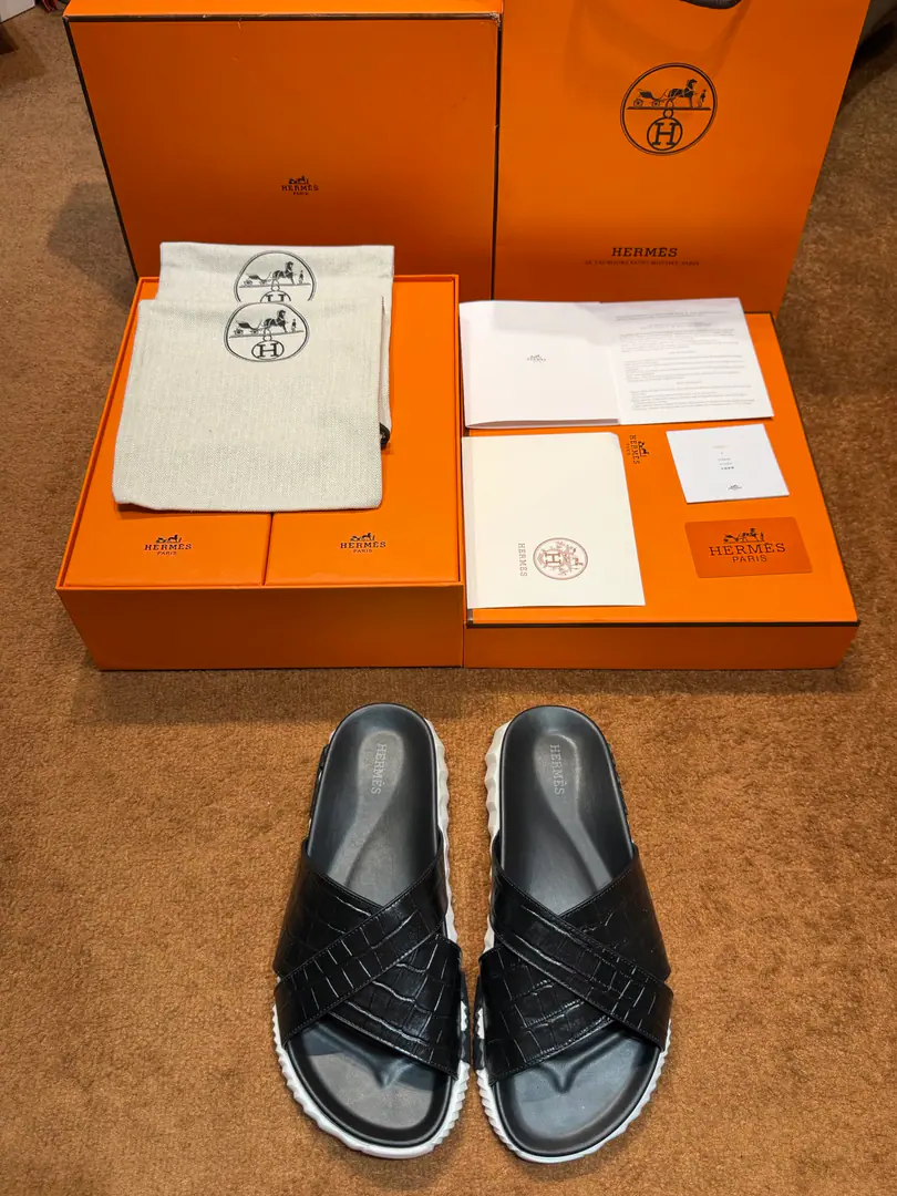 Herme*HHome.Infra- A man's sandal slipper.-Original Recym Buy originals and build them., Big-Big-Big-Big-Big-Big-Big-Back-Back-Back-Back-Back-Back-Back-Back-Back-Back-Back-Back-Back-Back-Back-Back-Back-Back-Back-Back-Back-Back-Back-Back-Back-Back-Back-Back-Back-Back-Back-Back-Back-Back-Back-Back-Back-Back-Back-B-B-B-B-B-B-B-B-B-B-B-B-B-B-B-B-B-B-B-B-B-B-B-B-B-B-B-B-B-B-B-B-B-B-B-B-B-B-B-B-B-B-B-B-B-B-B-B-B-B-B-B-B-B-B-B-B-B-B-B-B-I-I-I-B-I-I-I-B-B-, The color of the base is the same as the original.. You know what you're doing.💪 Super light shoe bottoms are designed with contrast colour, # To the comfort of the feet to scream #！ Cowskin..Skins and feet., The bottom of the private model. Size:39-44(38.45 46Do it.）