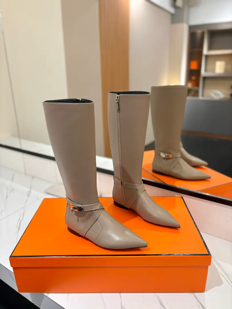 ￼ Plant price: Hermes🐴- A hot, hot, hot, hot, hot, hot, hot, hot, hot, hot, hot, hot, hot, hot, hot, hot, hot, hot, hot, hot, hot, hot, hot, hot, hot, hot, hot, hot, hot, hot, hot, hot.kelly JumpingThe Knight's boots are a fine-looking cowmaker.!!It's a classic no-no style. It's a pretty thing for anyone. ♡Elegance style, Creating different feelings.！♡♡It's the indispensable boots in your shoe cabinet.！♡♡A simple formula, Market top version♡◆ Materials: Import of sheep Imported cattle skin ◆◆ Uchi., Foot.: Imported cattle skin◆◆ Otsumi!: The Italian skin is a big thing.◆◆ He's tall.: Floor❶𝙘𝙢 High cover packing ◆ ◢size. ｜35-39（34 40 41 42Custom）◣
