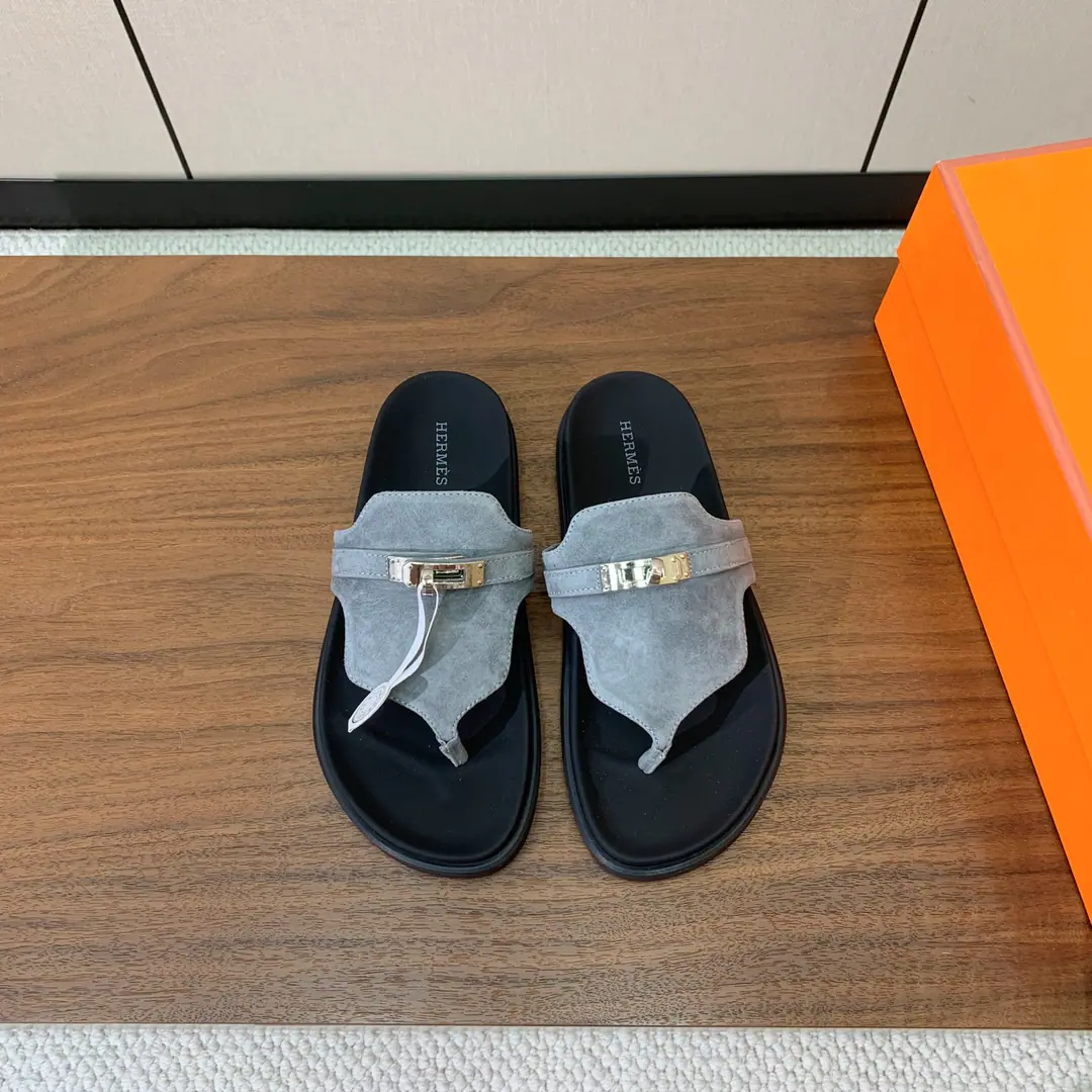 【Herm*s】Couples' Trails. The upper foot is so comfortable.！It's thick and cute.！Shoe-faced cow skin., Goki!. Shade it.TPUSlipboard Base（Part Colour Men Customise） Codes: Women35-41（40, 41Custom） Men40-46（45, 46Custom） Batch: （Men➕10）