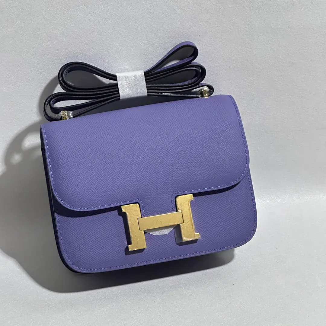 Constance 19#Violet. Gold button. FranceHaasOriginal plantEpsomPee.🐂 The inside sheep.🐑Hand-sew waxes are all hand-made.🪡 All steel hardware. Current
