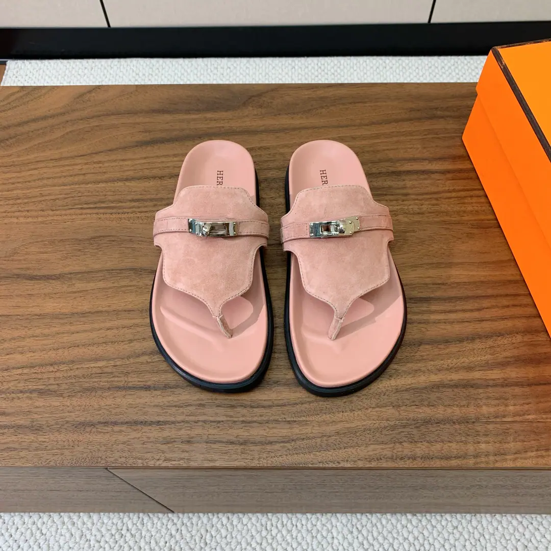 【Herm*s】Couples' Trails. The upper foot is so comfortable.！It's thick and cute.！Shoe-faced cow skin., Goki!. Shade it.TPUSlipboard Base（Part Colour Men Customise） Codes: Women35-41（40, 41Custom） Men40-46（45, 46Custom） Batch: （Men➕10）
