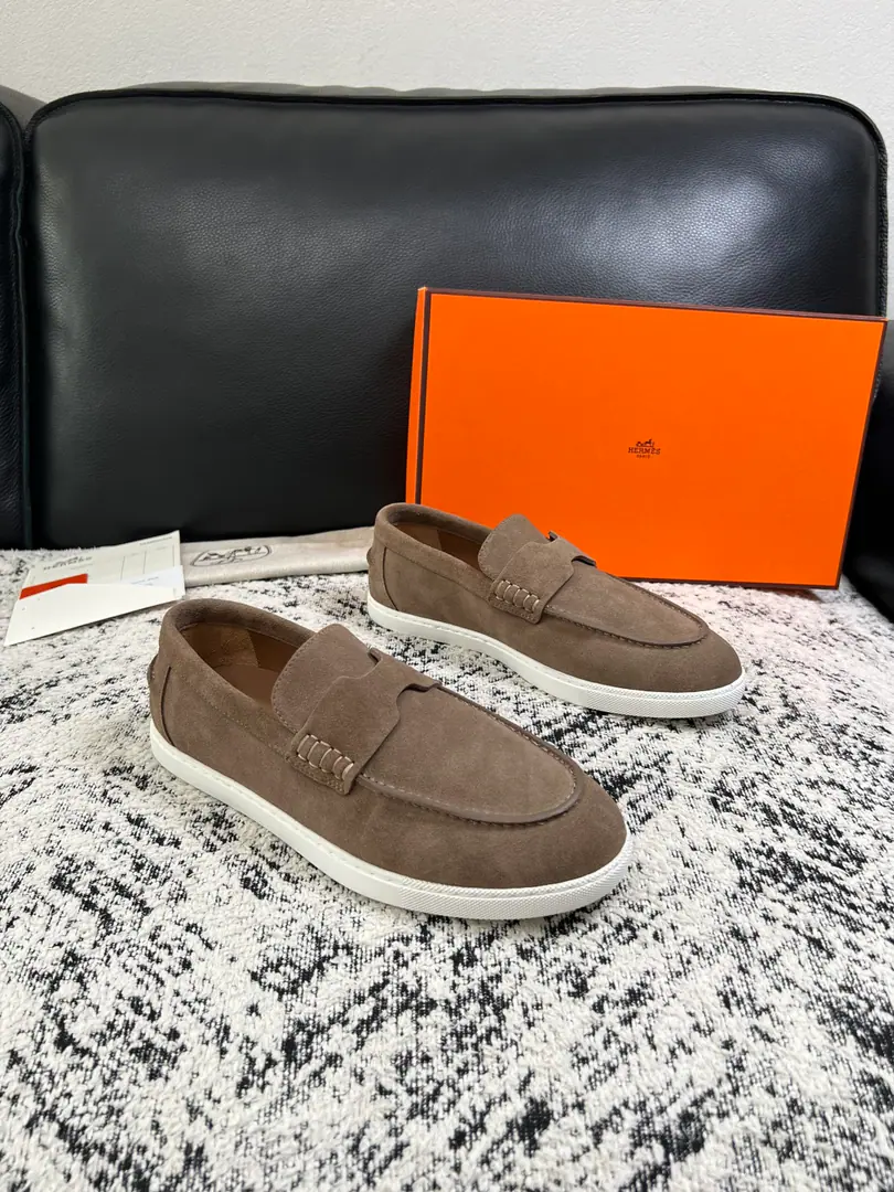 Hermes High Quality Top-level craft I'm in love with you, Max. The counter is being synchronized with the original distribution configuration., Italian imports of original cow-coloured flour, High-quality integration process, All imported water- dyeed cattle stubs., Shoes under the sole.: The original factory is super comfortable with the original base., The original factory and the single. Codes 39-44（ Make a reservation. 45 ）