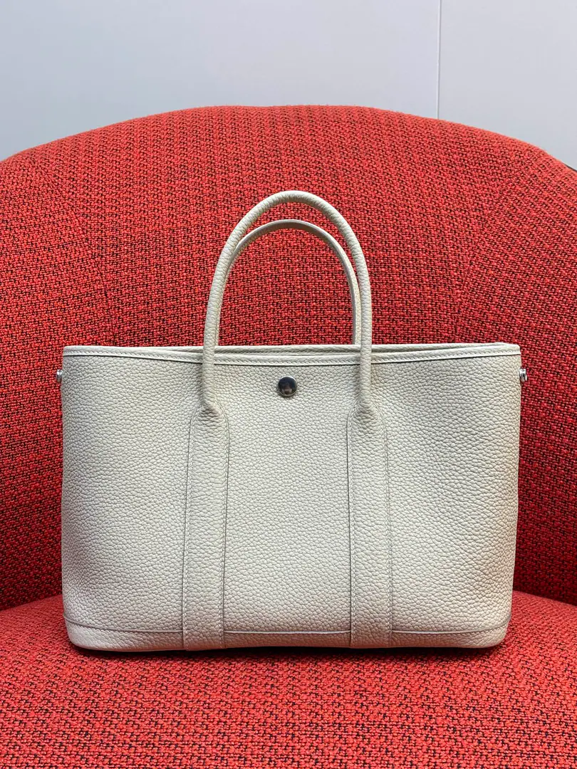 Garden Party Garden bag.30cm Dimensions NTogoFull skin. Hand-made sewing The first choice is for leisure commuters. 🉑 Milkshake.