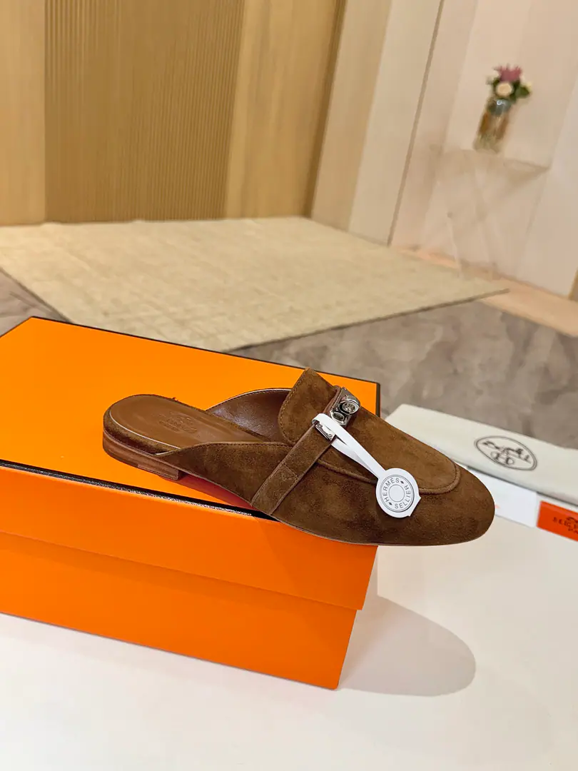 I'm in love with you, Max.Hermes, That's a big one. Top Version！Original development Shoe.: Lamb skin. Uchi.: Lamb skin. Otsumi!: Italy is a big-ass country. Codes: 34-42 34 41 42 Do it. No re-election. Packaging: Configure original packaging！