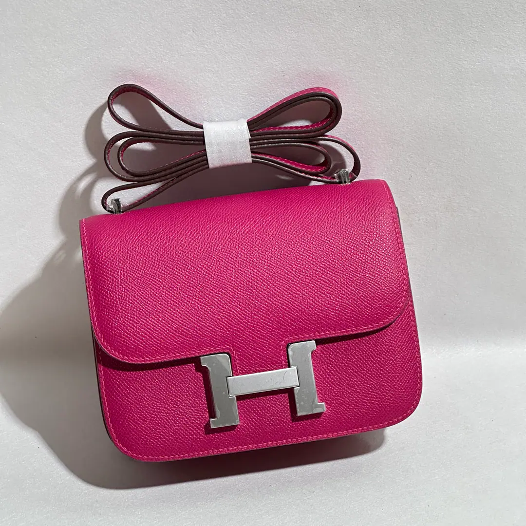 Constance 19#Raspberry colour Silver button. FranceHaasOriginal plantEpsomPee.🐂 The inside sheep.🐑Hand-sew waxes are all hand-made.🪡 All steel hardware. Current