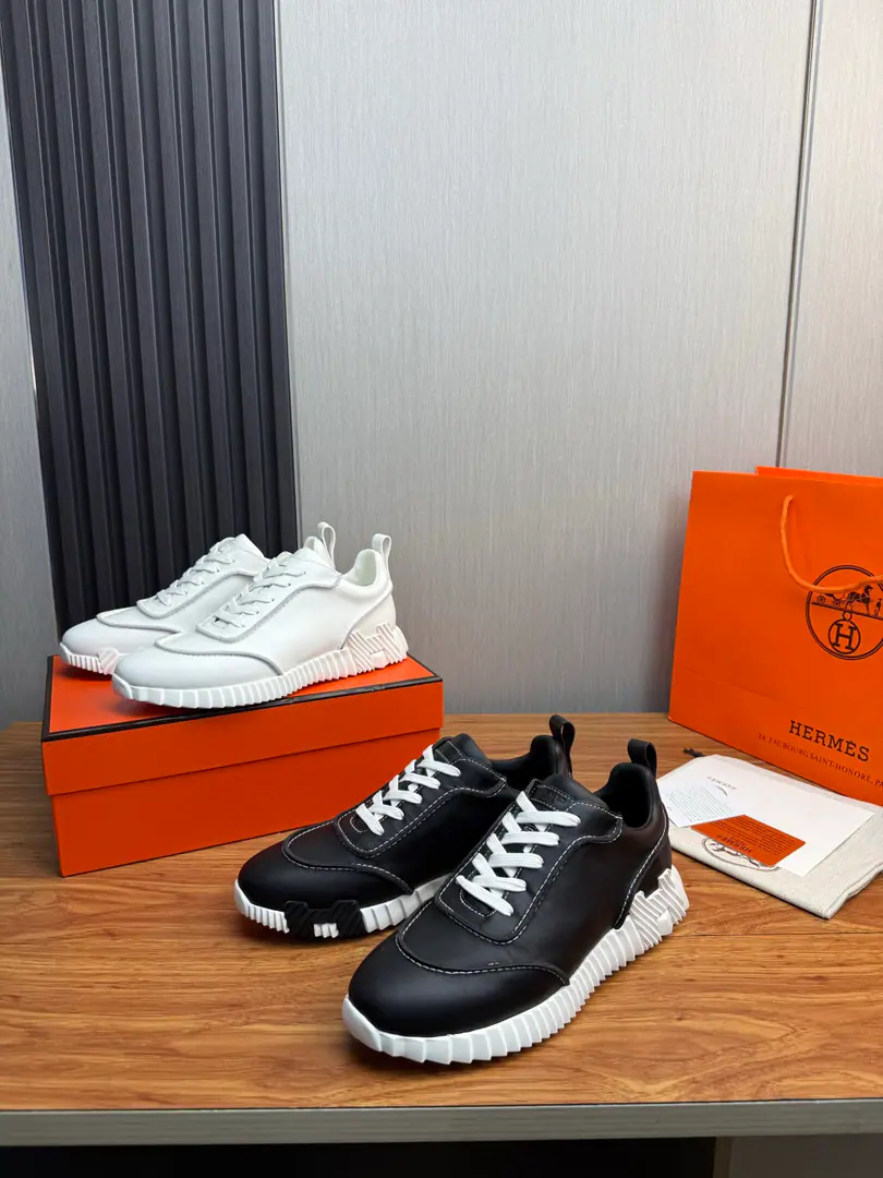 Plant HERME*—I'm in love with you, Max..The counter is selling the hot cash.🔥 Use imported cow skin on the shoe./Combining original webpapers, I'm a researcher.（Original calf skin.） Skins and feet. Shoes under the sole.: The original factory is a very light version., Physical shoot🎬 Codes: 38-44. （38.45- It's a deal.）