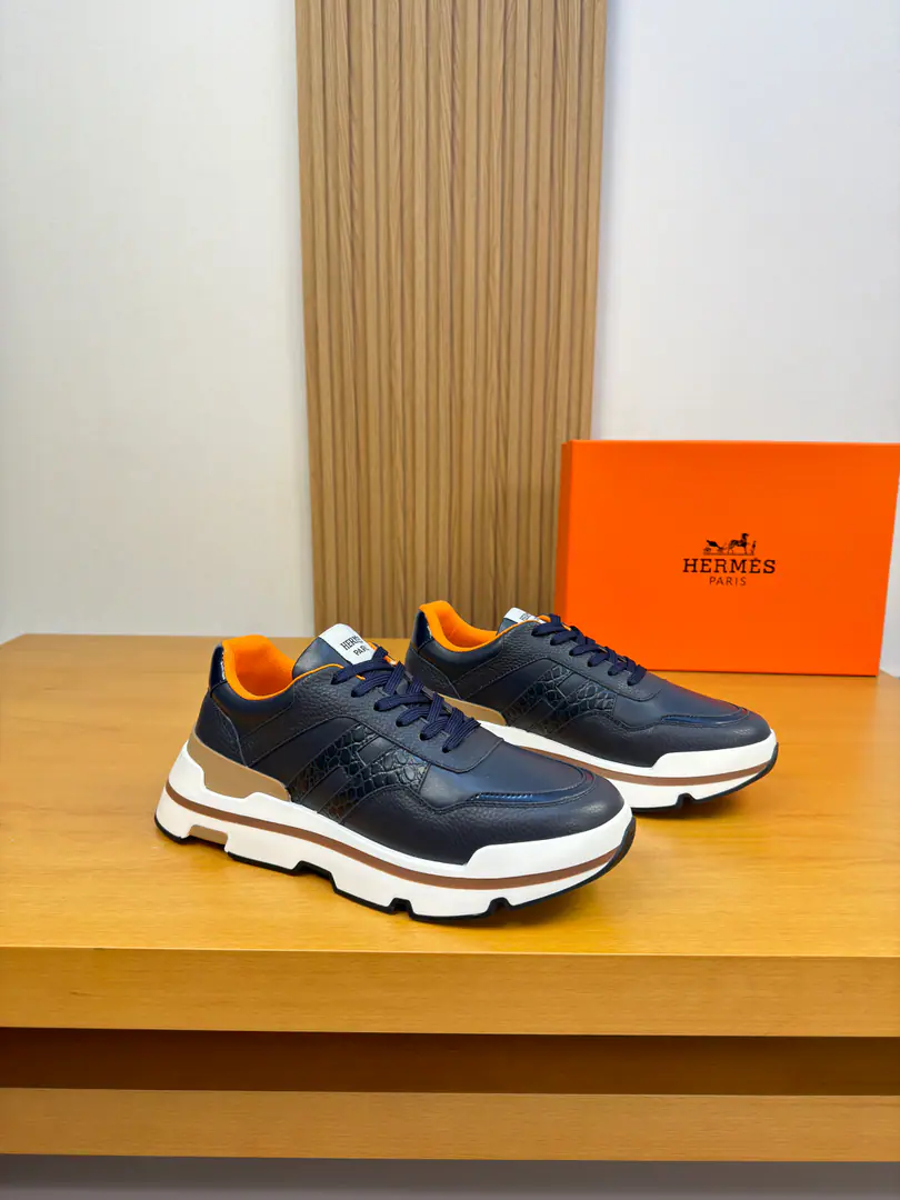 【 HERMES】I'm in love with you, Max. High-end quality Original List·Leisure sports shoes Shoe.: 🔝Skin of a stale calf., Napa Skin., Shoes..The brand of the car.‘H’Totem., Shoe tongue..The brand of the car.logoCursor Uchi.: Brand canvas., Foot.. Water-tied cow skin. Otsumi!: It's so light.TPUBubbles·Rubber. Double-coloured base Super-high-quality control.·- I'm doing a little work.: Highlight(High-end·- How expensive.·Slot) Size: 39-44（38, 45, Make a reservation.)·H0118
