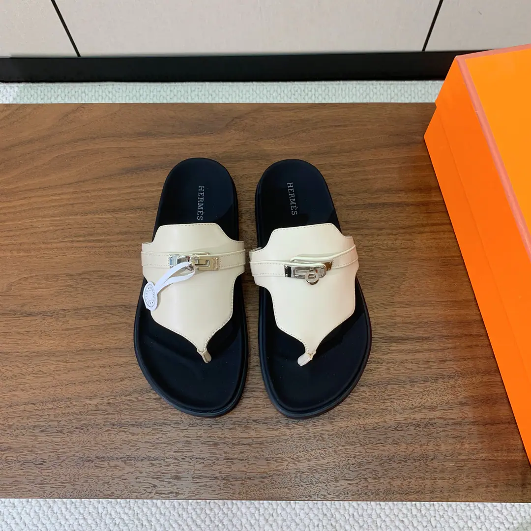 【Herm*s】Couples' Trails. The upper foot is so comfortable.！It's thick and cute.！Shoe-faced cow skin., Goki!. Shade it.TPUSlipboard Base. Codes: Women35-41（40, 41Custom） Men40-46（45, 46Custom） Batch: （Men➕10）