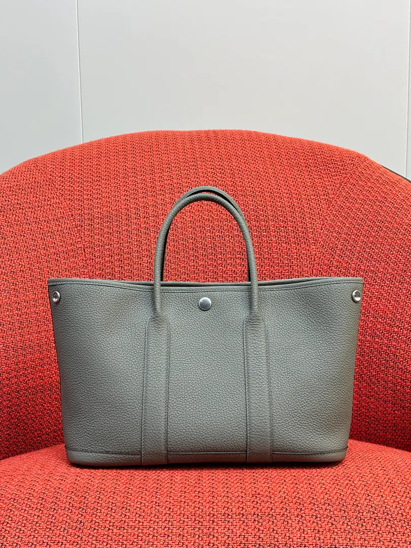 Garden Party Garden bag.30cm Dimensions NTogoFull skin. Hand-made sewing The first choice is for leisure commuters. 🉑 ♪ Rainy clouds and dust ♪