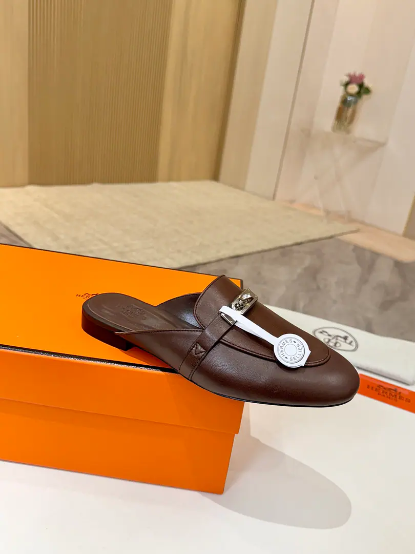 I'm in love with you, Max.Hermes, That's a big one. Top Version！Original development Shoe.: Lamb skin. Uchi.: Lamb skin. Otsumi!: Italy is a big-ass country. Codes: 34-42 34 41 42 Do it. No re-election. Plant Packaging: Configure original packaging！