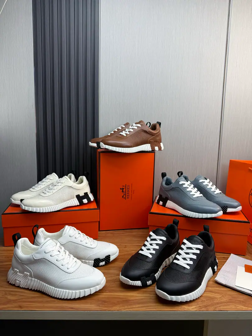 Plant HERME*—I'm in love with you, Max..The counter is selling the hot cash.🔥 Use imported cow skin on the shoe./Combining original webpapers, I'm a researcher.（Original calf skin.） Skins and feet. Shoes under the sole.: The original factory is a very light version., Physical shoot🎬 Codes: 38-44. （38.45- It's a deal.）
