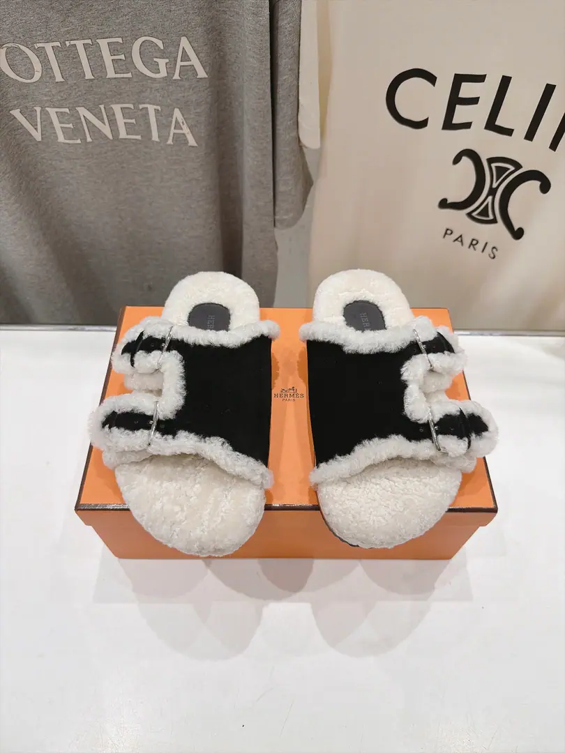 🏧𝗛𝗘𝗥𝗠𝗘𝗦I'm in love with you, Max. HYou're completely out of your mind.holdI'm not gonna get a wallet., The classic Uncle 2 has a hairy base. 🤩🤩The fur is so comfortable., The more you look, the better you look., The longer you look, the longer you look., I'm gonna blow my leg off. With two socks., That's just too much. Teddy's moping., Soft It's a big one., This time, it's the whole lamb's hair., The comfort is really a great addition., It's so cozy.‼️ ✔Cue: Importing high-swilight cattle back-feathers ✔Uchi./Foot.: Australian lamb wool. ✔Otsumi!: Original Slide Bottom ✔Codes: 35-40（40Custom without re-offer）