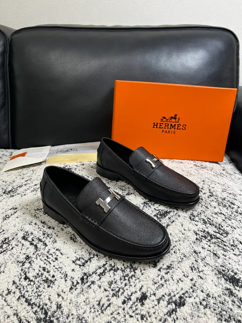 Hermes High Quality Top-level craft I'm in love with you, Max. Shoes cabinet synchronized. Original plant configuration, Italian imports of original cow-coloured flour, I'll be comfortable importing watered cattle., Shoes under the sole.: The original factory is super comfortable with the original base., The original factory and the single. Welcome to the comparison., Codes 39-44（Sold 38 45 46)