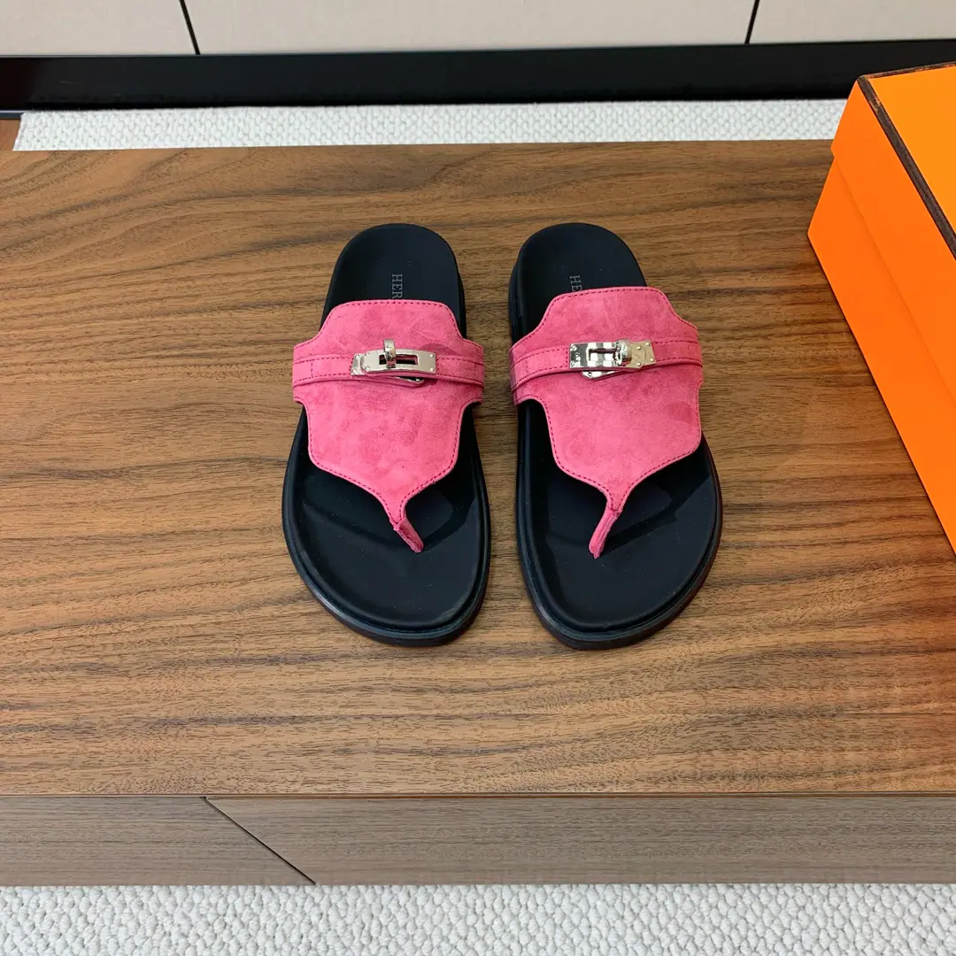 【Herm*s】Couples' Trails. The upper foot is so comfortable.！It's thick and cute.！Shoe-faced cow skin., Goki!. Shade it.TPUSlipboard Base（Part Colour Men Customise） Codes: Women35-41（40, 41Custom） Men40-46（45, 46Custom） Batch: （Men➕10）