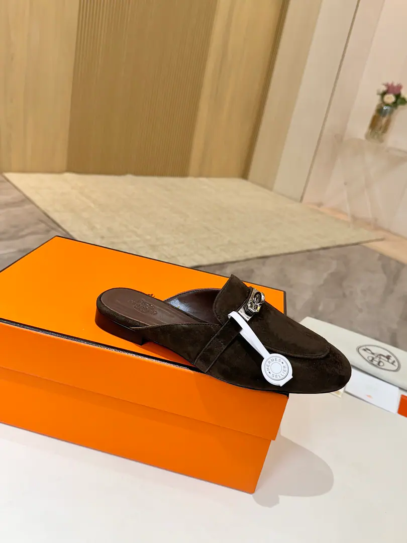 I'm in love with you, Max.Hermes, That's a big one. Top Version！Original development Shoe.: Lamb skin. Uchi.: Lamb skin. Otsumi!: Italy is a big-ass country. Codes: 34-42 34 41 42 Do it. No re-election. Packaging: Configure original packaging！