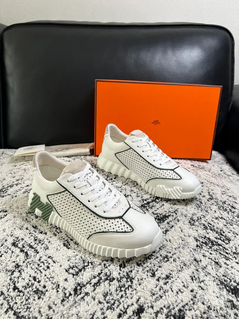 Hermes High Quality Top-level craft I'm in love with you, Max. The counter is being synchronized with the original distribution configuration., Italian imports of original cow-coloured flour, High-quality integration process, All imported water- dyeed cattle stubs., Shoes under the sole.: The original factory is super comfortable with the original base., The original factory and the single. Codes 39-44（ Make a reservation. 45 ）