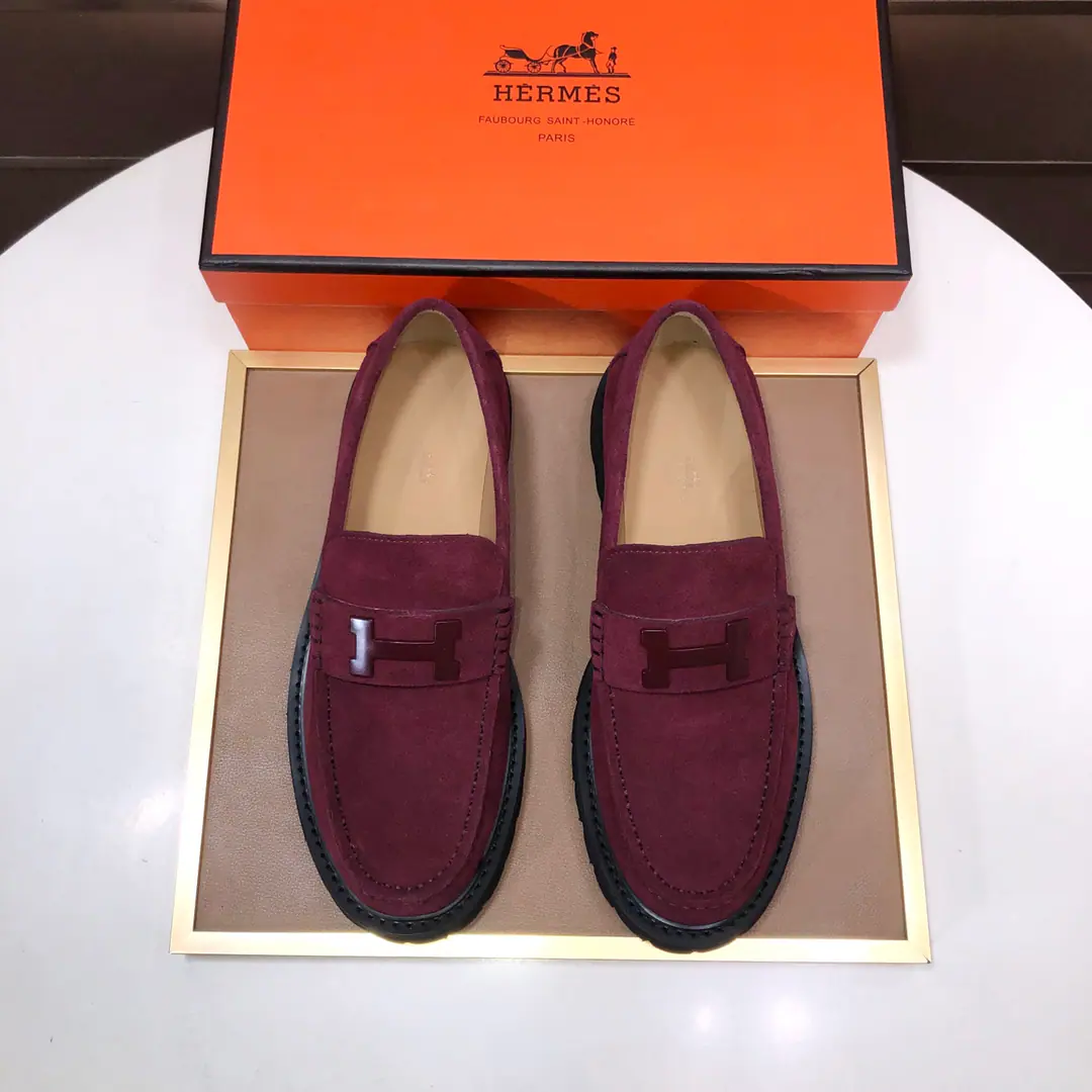Plant 【【I'm in love with you, Max. HERMES】】（In the high-end cattle.) New paragraph🍀 HERMES——Top Version Classic recreational shoes.！Use imported original cow skins, Inside, inside, inside the comfort of the cow.！The original grind-resistant rubber bubble.！High quality.！Codes38-45（45Do it.)
