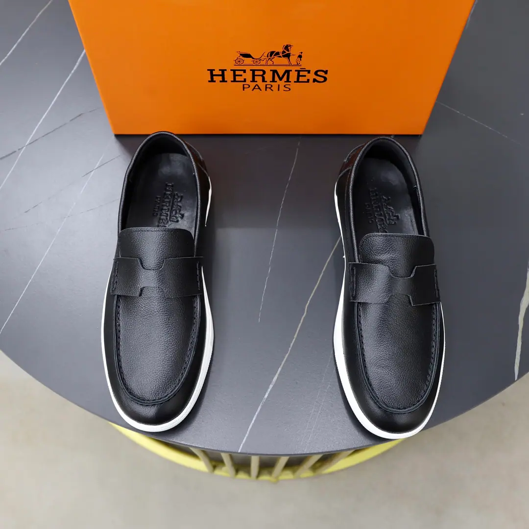 Get out of the factory. I'm in love with you, Max.Hermès ⚠️High-end man driving., One foot stomping series ⚠️38-44（45Make a reservation.） ⚠️Skins.！Soft and thick.！It's made in sheep's skin.！Rubber plate-based smooth-for-the-mill grinding！Stereopacking process！Fashion Classic！Handicrafts！It's a single high quality.！Compare as you wish！