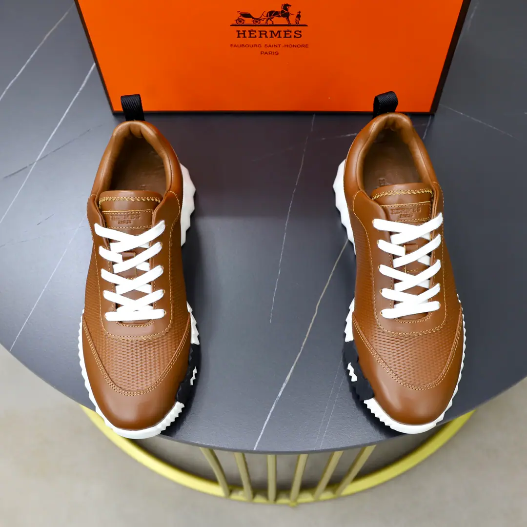 Get out of the factory. HERME*—I'm in love with you, Max..The cabinet is selling the classic boom-boom.🔥 Use imported cow skin on the shoe., I'm a researcher.（Original calf skin.） Skins and feet. Shoes under the sole.: The original factory is a very light version., Physical shoot🎬 Codes: 39-44（38, 45- It's a deal.）