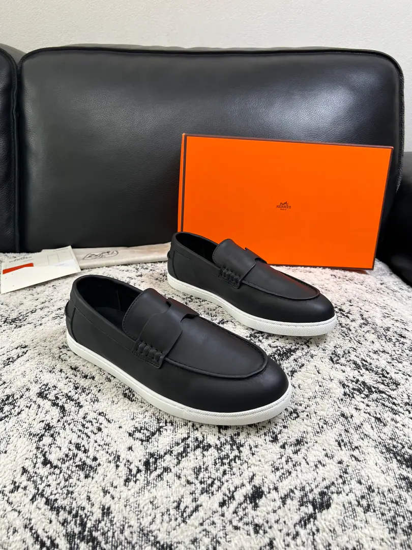 Hermes High Quality Top-level craft I'm in love with you, Max. The counter is being synchronized with the original distribution configuration., Italian imports of original cow-coloured flour, High-quality integration process, All imported water- dyeed cattle stubs., Shoes under the sole.: The original factory is super comfortable with the original base., The original factory and the single. Codes 39-44（ Make a reservation. 45 ）