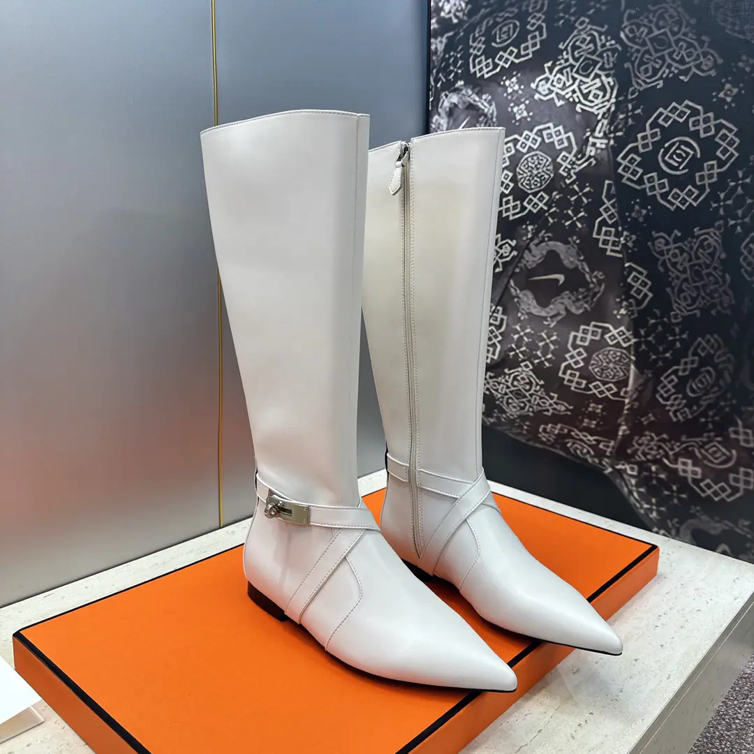 Plant prices HermesI'm in love with you, Max. 2026Autumn and winter money. Nice Crossing punk styleKellyShe's got a high-stamp and a knee-coloured girl's boots. HThe same letter as the star.logoA horse's boots on the bottom of the pole. Material:I'll import a cow's skin on my shoe./Import sheep, skin.+In the skin of the watered cow.+Italy is a big-ass country. Size: 35-39(34.40.41.42Custom without re-offer)