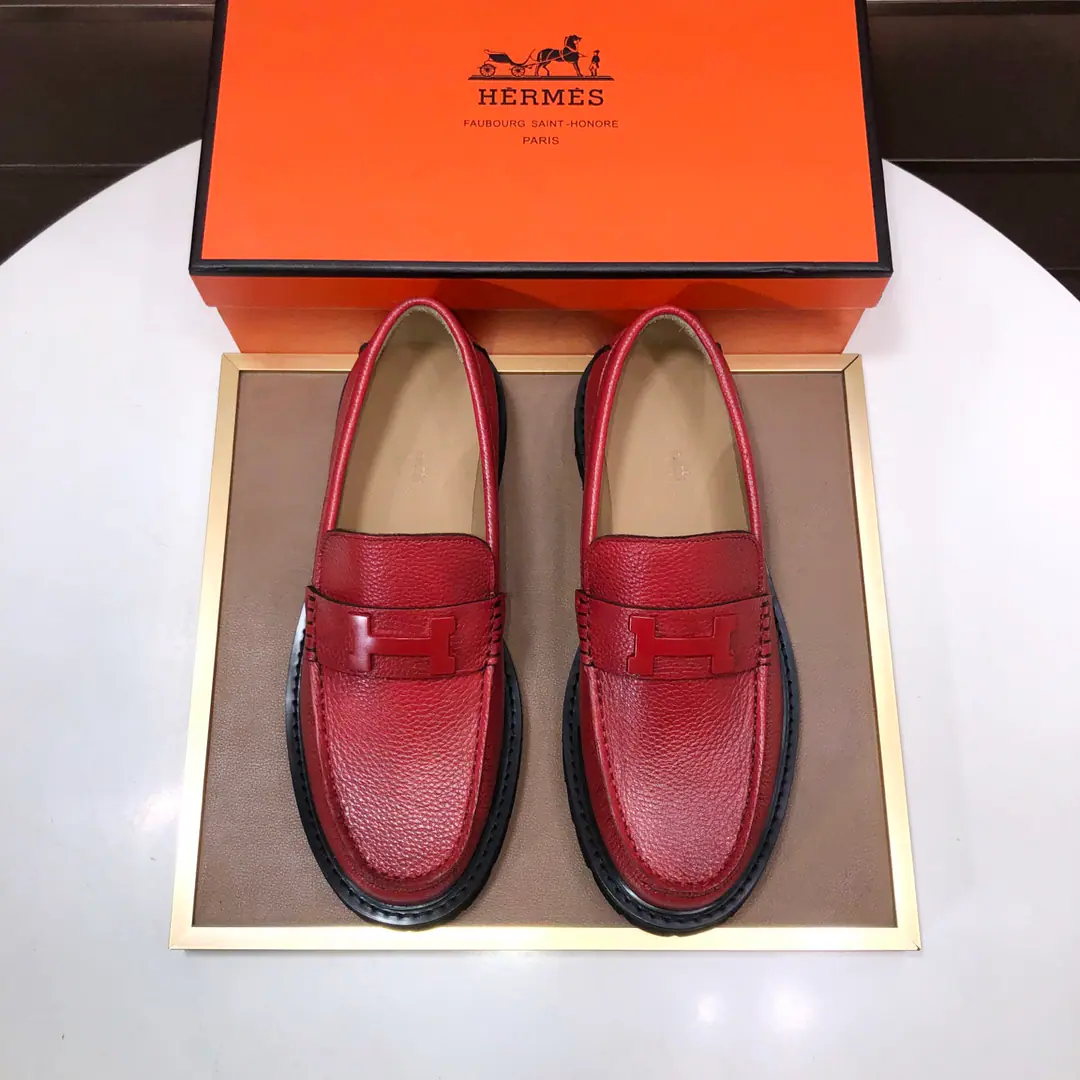 Plant 【【I'm in love with you, Max. HERMES】】（In the high-end cattle.) New paragraph🍀 HERMES——Top Version Classic recreational shoes.！Use imported original cow skins, Inside, inside, inside the comfort of the cow.！The original grind-resistant rubber bubble.！High quality.！Codes38-45（45Do it.)