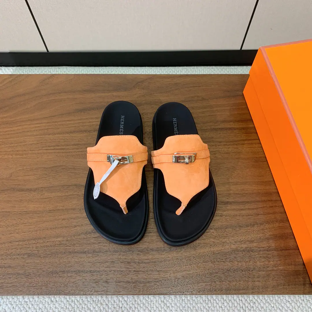 【Herm*s】Couples' Trails. The upper foot is so comfortable.！It's thick and cute.！Shoe-faced cow skin., Goki!. Shade it.TPUSlipboard Base（Part Colour Men Customise） Codes: Women35-41（40, 41Custom） Men40-46（45, 46Custom） Batch: （Men➕10）