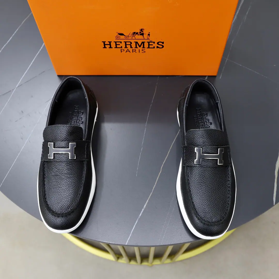 Get out of the factory. I'm in love with you, Max.Hermès ⚠️High-end man driving., One foot stomping series ⚠️38-44（45Make a reservation.） ⚠️Skins.！Soft and thick.！It's made in sheep's skin.！Rubber plate-based smooth-for-the-mill grinding！Stereopacking process！Fashion Classic！Handicrafts！It's a single high quality.！Compare as you wish！