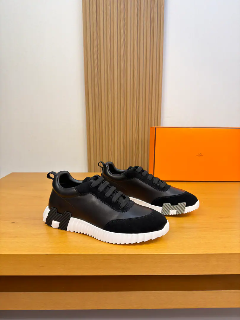 【 HERMES】I'm in love with you, Max. High-end quality Original List·Leisure sports shoes Shoe.: Original🔝Napa Skin., The anti-feathers., Shoe tongue..Air pressure brandlogo, Back up..Brandweaves Uchi.: Water-tied cow skin. Otsumi!: It's so light.TPUBubbles·Rubber: Combination of double-coloured large bottom Super-high-quality control.·- I'm doing a little work.: Highlight(High-end·- How expensive.·Slot) Size: 39-45（38, 46, 47, Make a reservation.)·H0155