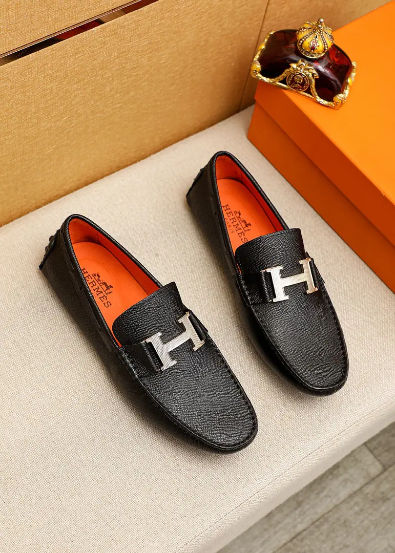 💐 Trade marks: HERMES「 I'm in love with you, Max.」Doudou shoes. Positive code number: 38-44 (45.46🉑️Custom) Commodity materials: Select Imported head-crotch-skins.+Luxury hardware button., Imported sheep🐑Pioneer.. Strong stereo visual effects, Rubber Bottom Yin. Colour: 1⃣️Colour Optional