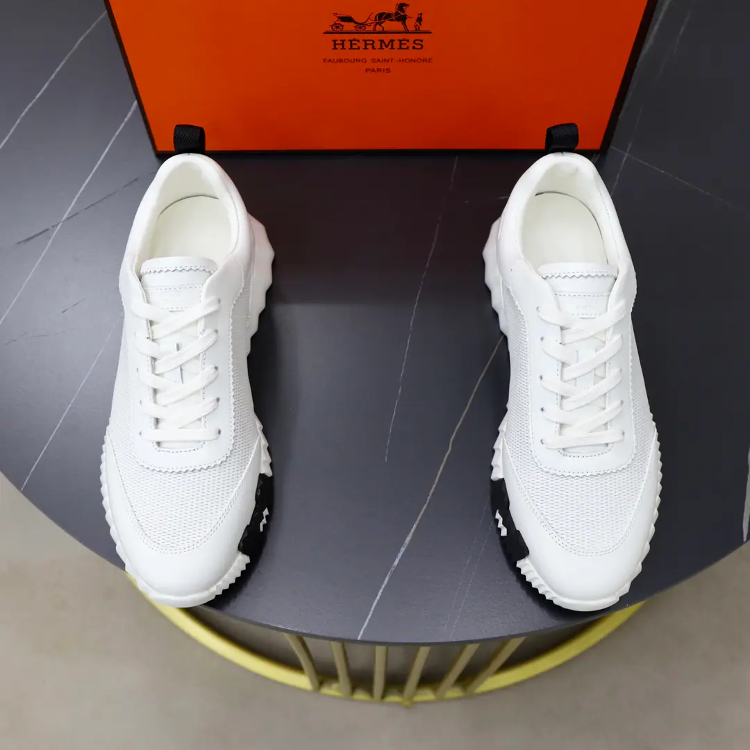 Get out of the factory. HERME*—I'm in love with you, Max..The cabinet is selling the classic boom-boom.🔥 Use imported cow skin on the shoe., I'm a researcher.（Original calf skin.） Skins and feet. Shoes under the sole.: The original factory is a very light version., Physical shoot🎬 Codes: 39-44（38, 45- It's a deal.）