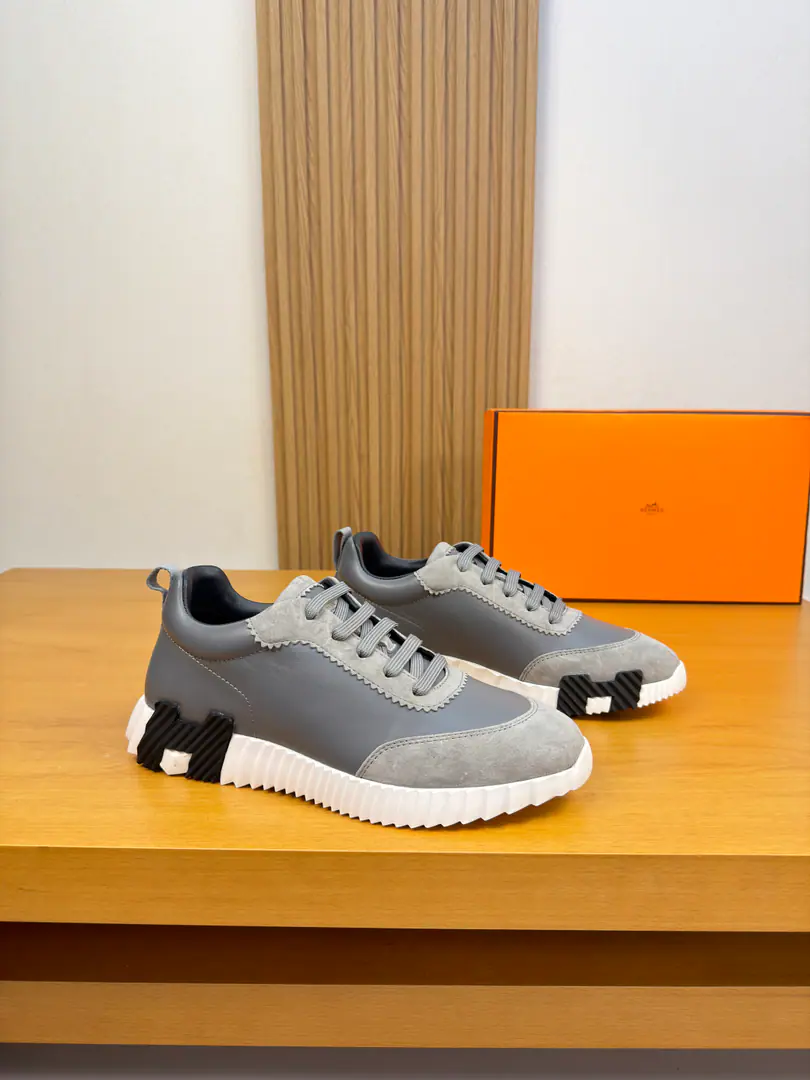 【 HERMES】I'm in love with you, Max. High-end quality Original List·Leisure sports shoes Shoe.: Original🔝Napa Skin., The anti-feathers., Shoe tongue..Air pressure brandlogo, Back up..Brandweaves Uchi.: Water-tied cow skin. Otsumi!: It's so light.TPUBubbles·Rubber: Combination of double-coloured large bottom Super-high-quality control.·- I'm doing a little work.: Highlight(High-end·- How expensive.·Slot) Size: 39-45（38, 46, 47, Make a reservation.)·H0155