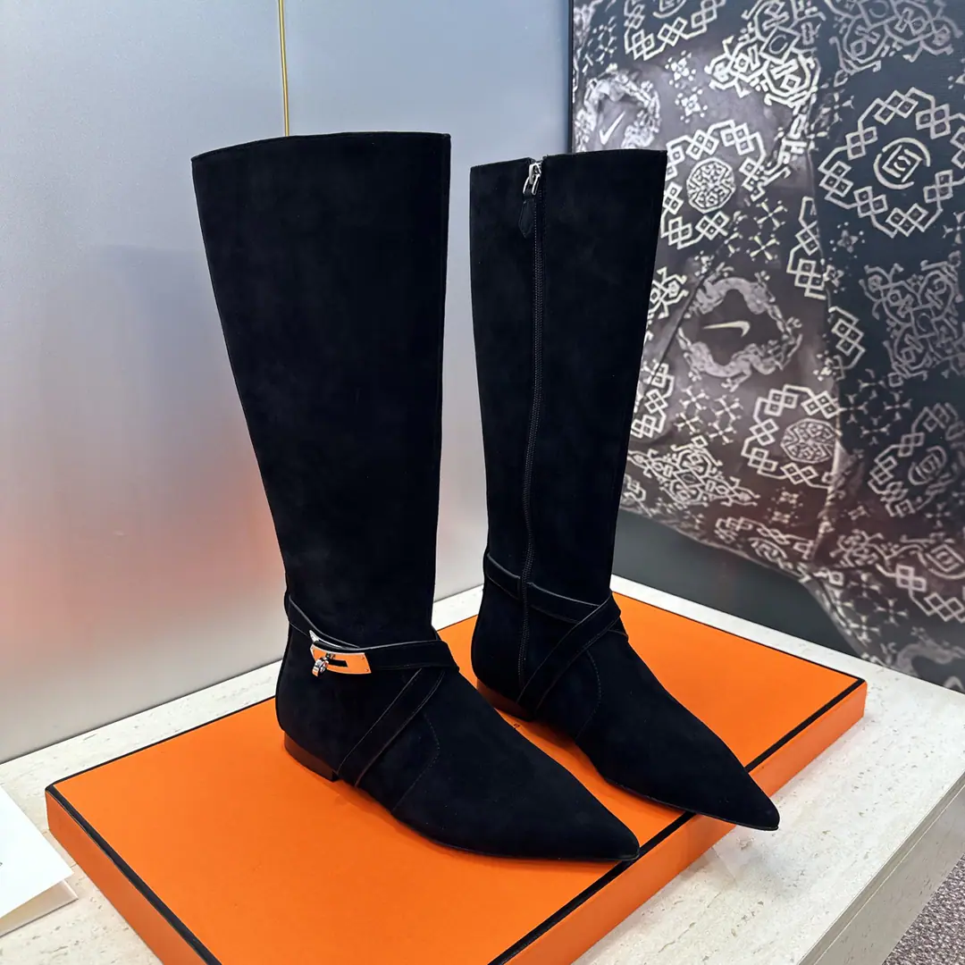 Plant prices HermesI'm in love with you, Max. 2026Autumn and winter money. Nice Crossing punk styleKellyShe's got a high-stamp and a knee-coloured girl's boots. HThe same letter as the star.logoA horse's boots on the bottom of the pole. Material:I'll import a cow's skin on my shoe./Import sheep, skin.+In the skin of the watered cow.+Italy is a big-ass country. Size: 35-39(34.40.41.42Custom without re-offer)
