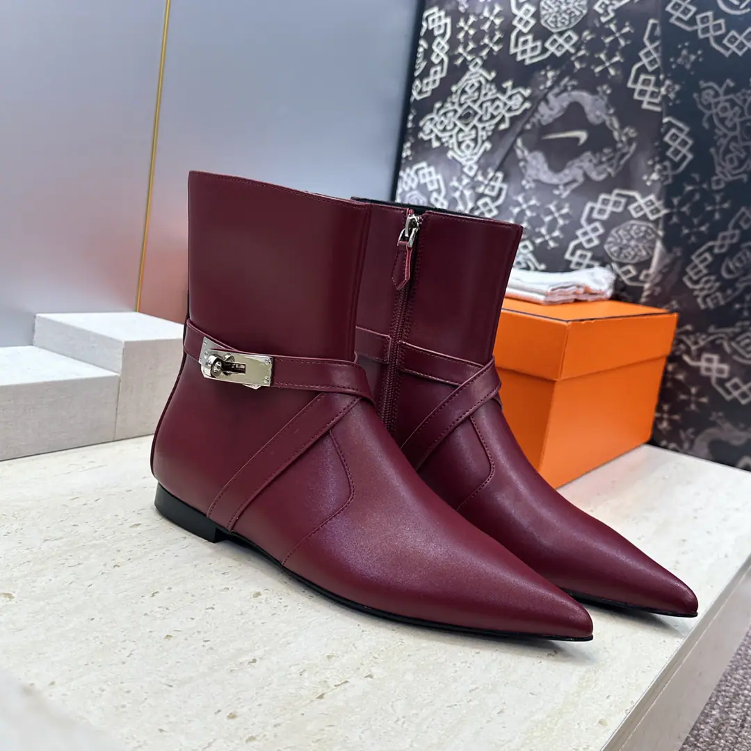 Plant prices HermesI'm in love with you, Max. 2026Autumn and winter money.Nice Crossing punk styleKellyAnd pull the naked female boots. HThe same letter as the star.logoA horse's boots on the bottom of the pole. Material:I'll import a cow's skin on my shoe./Import sheep, skin.+In the skin of the watered cow.+Italy is a big-ass country. Size: 35-39(34.40.41.42Custom without re-offer)