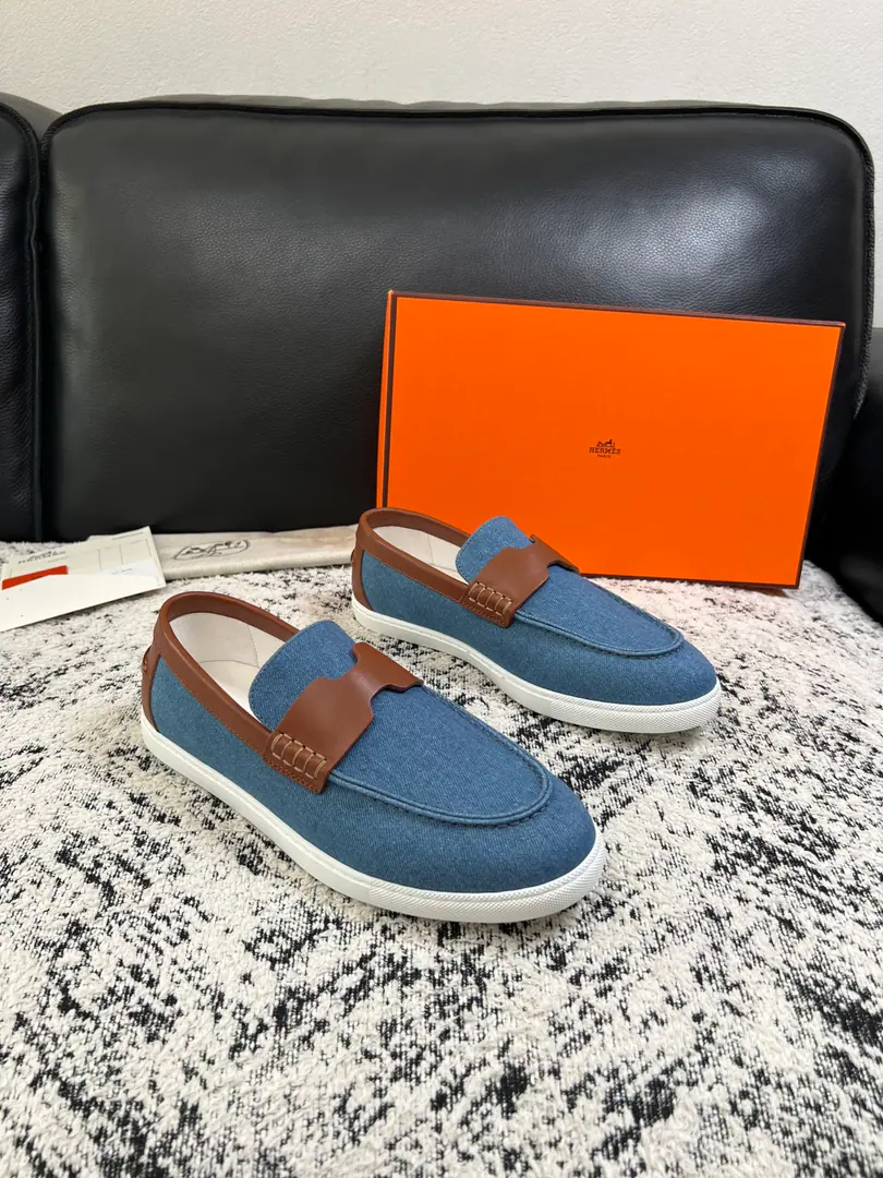 Hermes High Quality Top-level craft I'm in love with you, Max. The counter is being synchronized with the original distribution configuration., Italian imports of original cow-coloured flour, High-quality integration process, All imported water- dyeed cattle stubs., Shoes under the sole.: The original factory is super comfortable with the original base., The original factory and the single. Codes 39-44（ Make a reservation. 45 ）