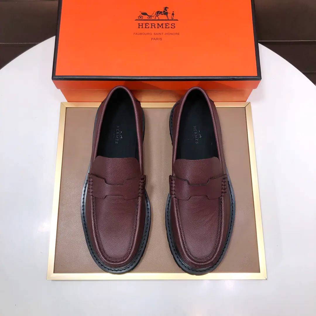 Plant 【【I'm in love with you, Max. HERMES】】（In the high-end cattle.) New paragraph🍀 HERMES——Top Version Classic recreational shoes.！Use imported original cow skins, Inside, inside, inside the comfort of the cow.！The original grind-resistant rubber bubble.！High quality.！Codes38-45（45Do it.)