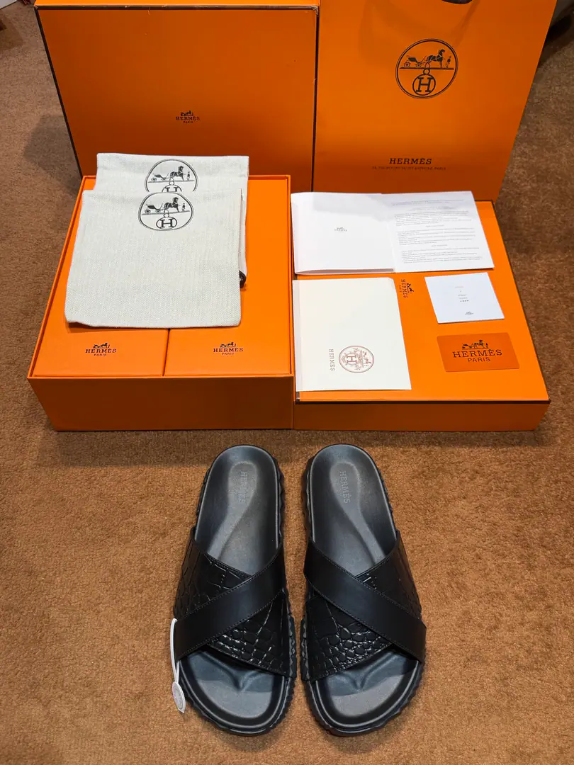 Herme*HHome.Infra- A man's sandal slipper.-Original Recym Buy originals and build them., Big-Big-Big-Big-Big-Big-Big-Back-Back-Back-Back-Back-Back-Back-Back-Back-Back-Back-Back-Back-Back-Back-Back-Back-Back-Back-Back-Back-Back-Back-Back-Back-Back-Back-Back-Back-Back-Back-Back-Back-Back-Back-Back-Back-Back-Back-B-B-B-B-B-B-B-B-B-B-B-B-B-B-B-B-B-B-B-B-B-B-B-B-B-B-B-B-B-B-B-B-B-B-B-B-B-B-B-B-B-B-B-B-B-B-B-B-B-B-B-B-B-B-B-B-B-B-B-B-B-I-I-I-B-I-I-I-B-B-, The color of the base is the same as the original.. You know what you're doing.💪 Super light shoe bottoms are designed with contrast colour, # To the comfort of the feet to scream #！ Cowskin..Skins and feet., The bottom of the private model. Size:39-44(38.45 46Do it.）
