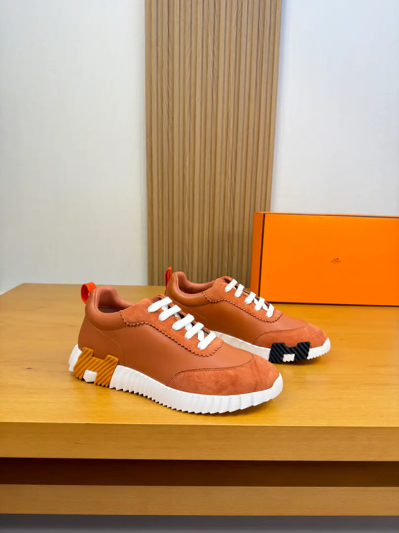 【 HERMES】I'm in love with you, Max. High-end quality Original List·Leisure sports shoes Shoe.: Original🔝Napa Skin., The anti-feathers., Shoe tongue..Air pressure brandlogo, Back up..Brandweaves Uchi.: Water-tied cow skin. Otsumi!: It's so light.TPUBubbles·Rubber: Combination of double-coloured large bottom Super-high-quality control.·- I'm doing a little work.: Highlight(High-end·- How expensive.·Slot) Size: 39-45（38, 46, 47, Make a reservation.)·H0155