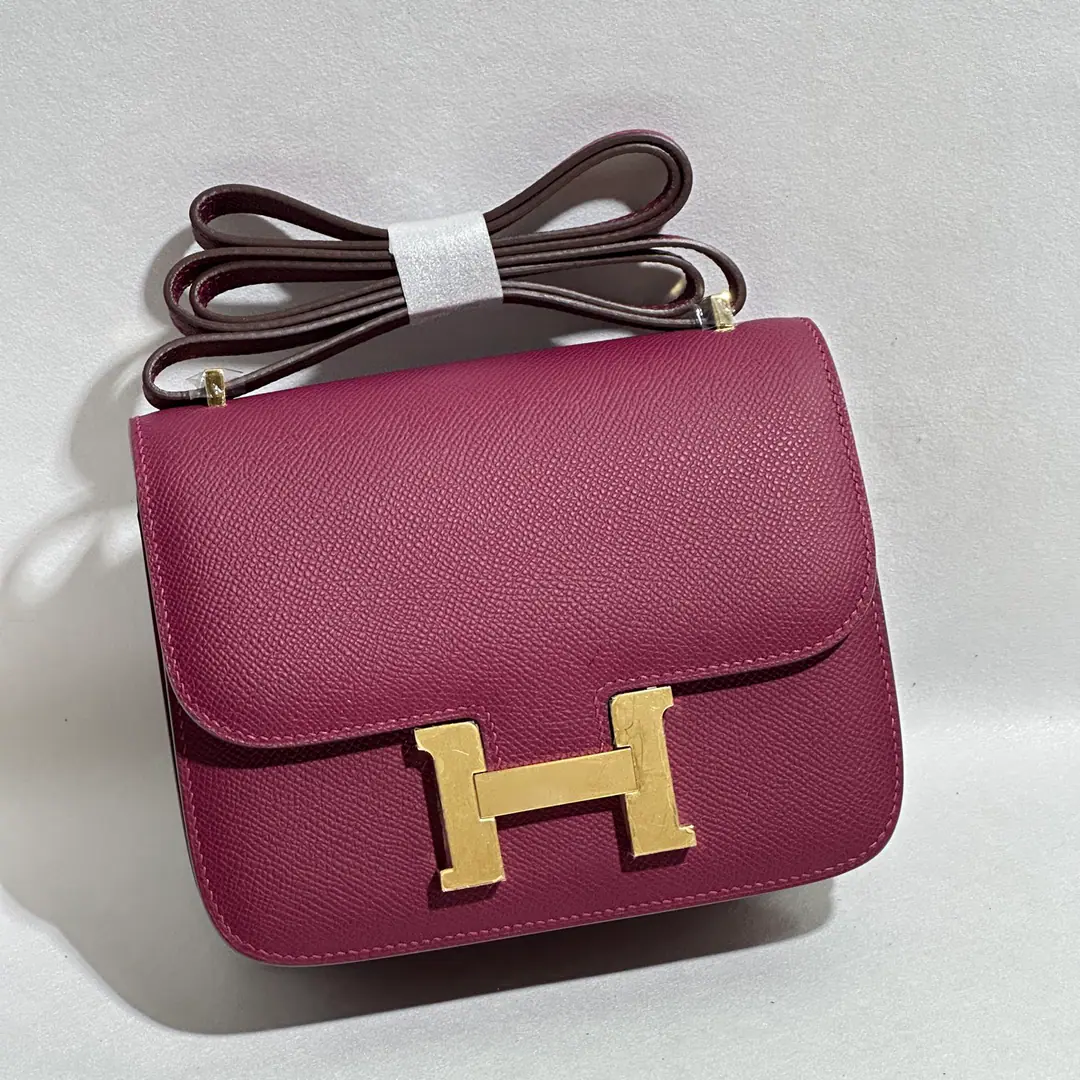 Constance 19#Pomegranate Red Gold button. FranceHaasOriginal plantEpsomPee.🐂 The inside sheep.🐑Hand-sew waxes are all hand-made.🪡 All steel hardware. Current