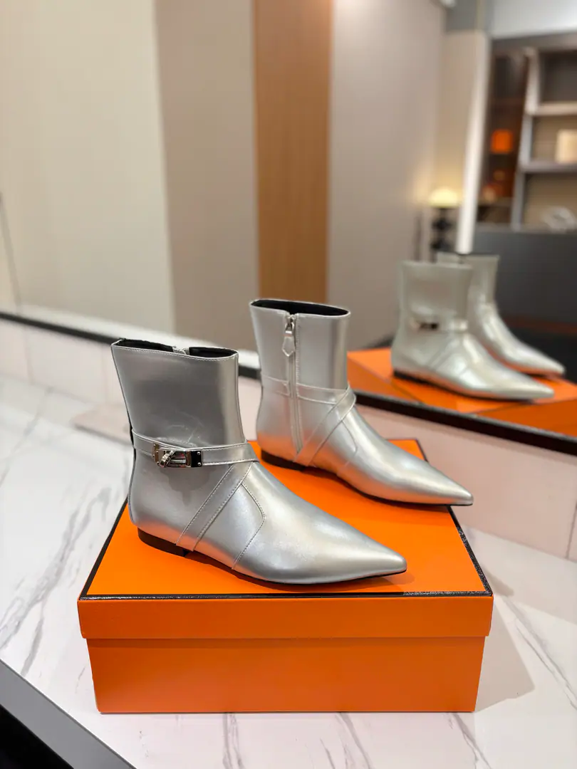 ￼ Plant price: Hermes🐴- A hot, hot, hot, hot, hot, hot, hot, hot, hot, hot, hot, hot, hot, hot, hot, hot, hot, hot, hot, hot, hot, hot, hot, hot, hot, hot, hot, hot, hot, hot, hot, hot.kelly JumpingThe Knight's boots are a fine-looking cowmaker.!!It's a classic no-no style. It's a pretty thing for anyone. ♡Elegance style, Creating different feelings.！♡♡It's the indispensable boots in your shoe cabinet.！♡♡A simple formula, Market top version♡◆ Materials: Import of sheep Imported cattle skin ◆◆ Uchi., Foot.: Imported cattle skin◆◆ Otsumi!: The Italian skin is a big thing.◆◆ He's tall.: Floor❶𝙘𝙢 High cover packing ◆ ◢size. ｜35-39（34 40 41 42Custom）◣