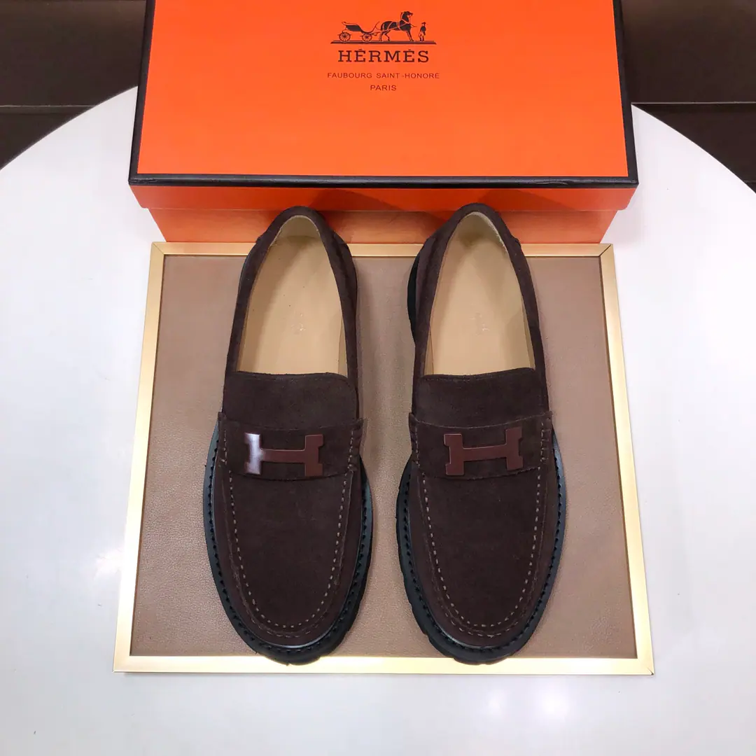 Plant 【【I'm in love with you, Max. HERMES】】（In the high-end cattle.) New paragraph🍀 HERMES——Top Version Classic recreational shoes.！Use imported original cow skins, Inside, inside, inside the comfort of the cow.！The original grind-resistant rubber bubble.！High quality.！Codes38-45（45Do it.)