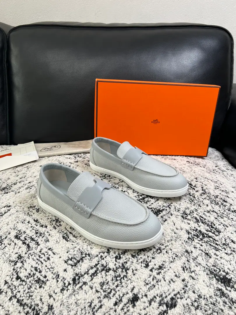 Hermes High Quality Top-level craft I'm in love with you, Max. The counter is being synchronized with the original distribution configuration., Italian imports of original cow-coloured flour, High-quality integration process, All imported water- dyeed cattle stubs., Shoes under the sole.: The original factory is super comfortable with the original base., The original factory and the single. Codes 39-44（ Make a reservation. 45 ）