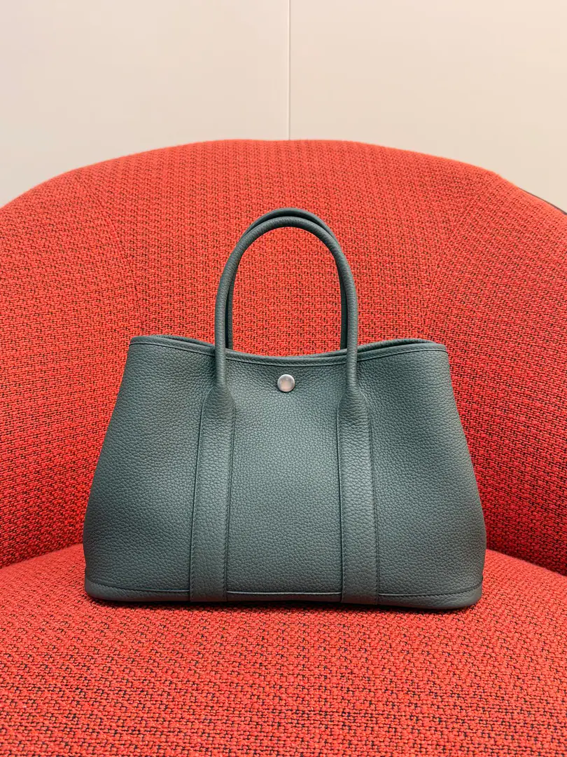 Garden Party Garden bag.30cm Dimensions NTogoFull skin. Hand-made sewing The first choice is for leisure commuters. 🉑 The swamp is green.