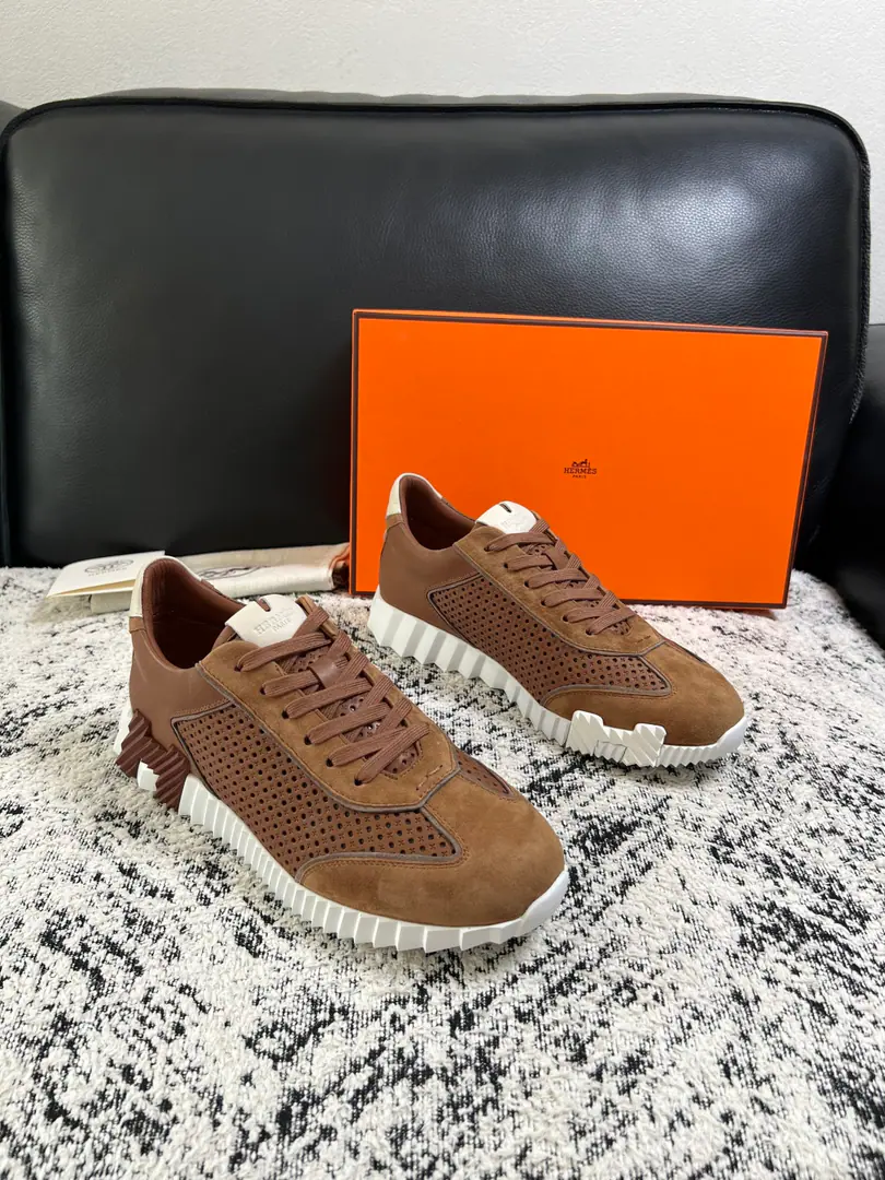 Hermes High Quality Top-level craft I'm in love with you, Max. The counter is being synchronized with the original distribution configuration., Italian imports of original cow-coloured flour, High-quality integration process, All imported water- dyeed cattle stubs., Shoes under the sole.: The original factory is super comfortable with the original base., The original factory and the single. Codes 39-44（ Make a reservation. 45 ）