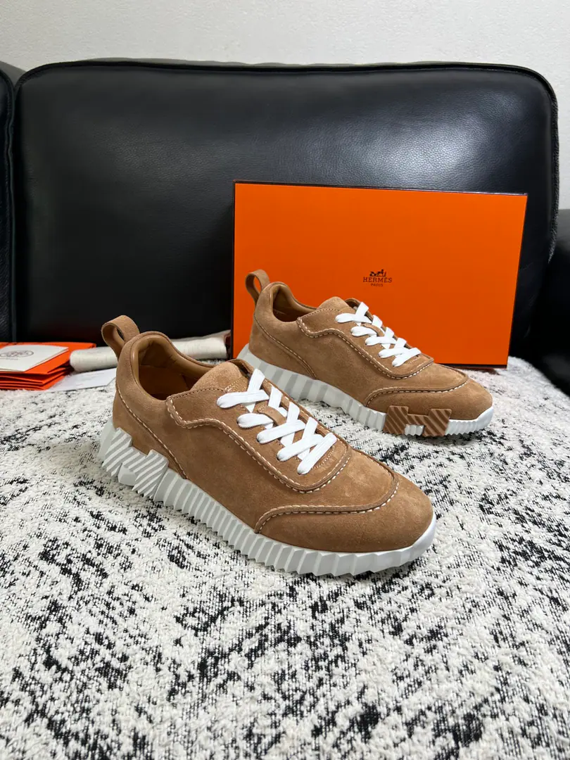 Hermes High Quality Top-level craft I'm in love with you, Max. The counter is being synchronized with the original distribution configuration., Italian imports of original cow-coloured flour, High-quality integration process, All imported water- dyeed cattle stubs., Shoes under the sole.: The original factory is super comfortable with the original base., The original factory and the single., Codes 39-44（ Make a reservation. 45 ）
