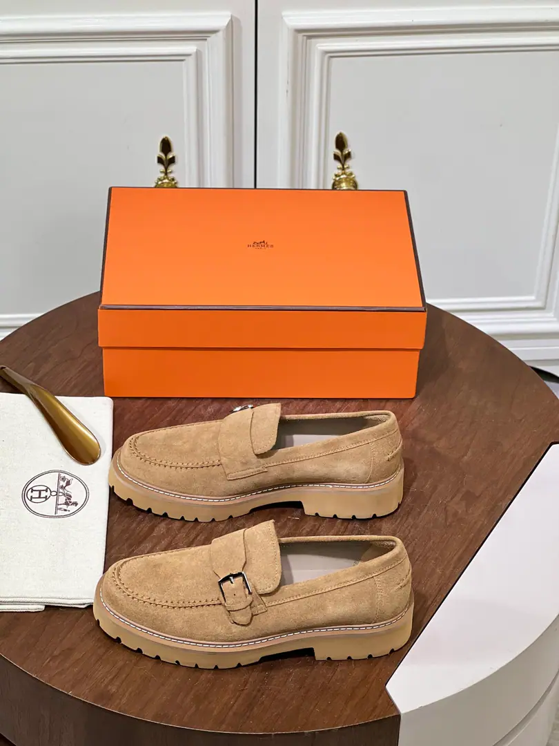 Hermes A man's leather-leaf shoe. Powder's shoes., Shoe.KellyTied shoe buttons, Real skin with a long-lasting hair bubble., Making a bold city style.. Imported cattle skin+In the cow's skin. Size:39-44(38.45Custom）¥