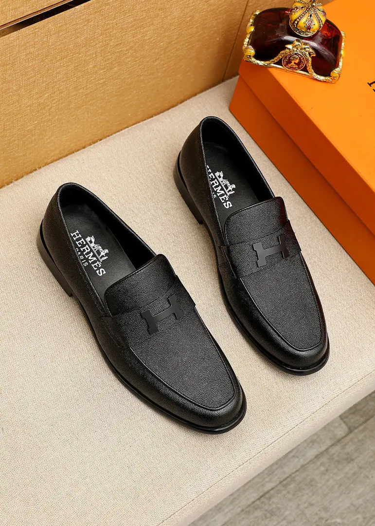 💐 Trade marks: HERMES「 I'm in love with you, Max.」Leisure shoes. Positive code number: 39-44（38.45🉑️Custom） Commodity materials: Select Imported head branches, swirling cattle and shoes.+Classic hardware button., Imported water dyes🐂In the cow's skin.. Strong stereo visual effects, Original Base Yin. Colour: 1⃣️Colour Optional
