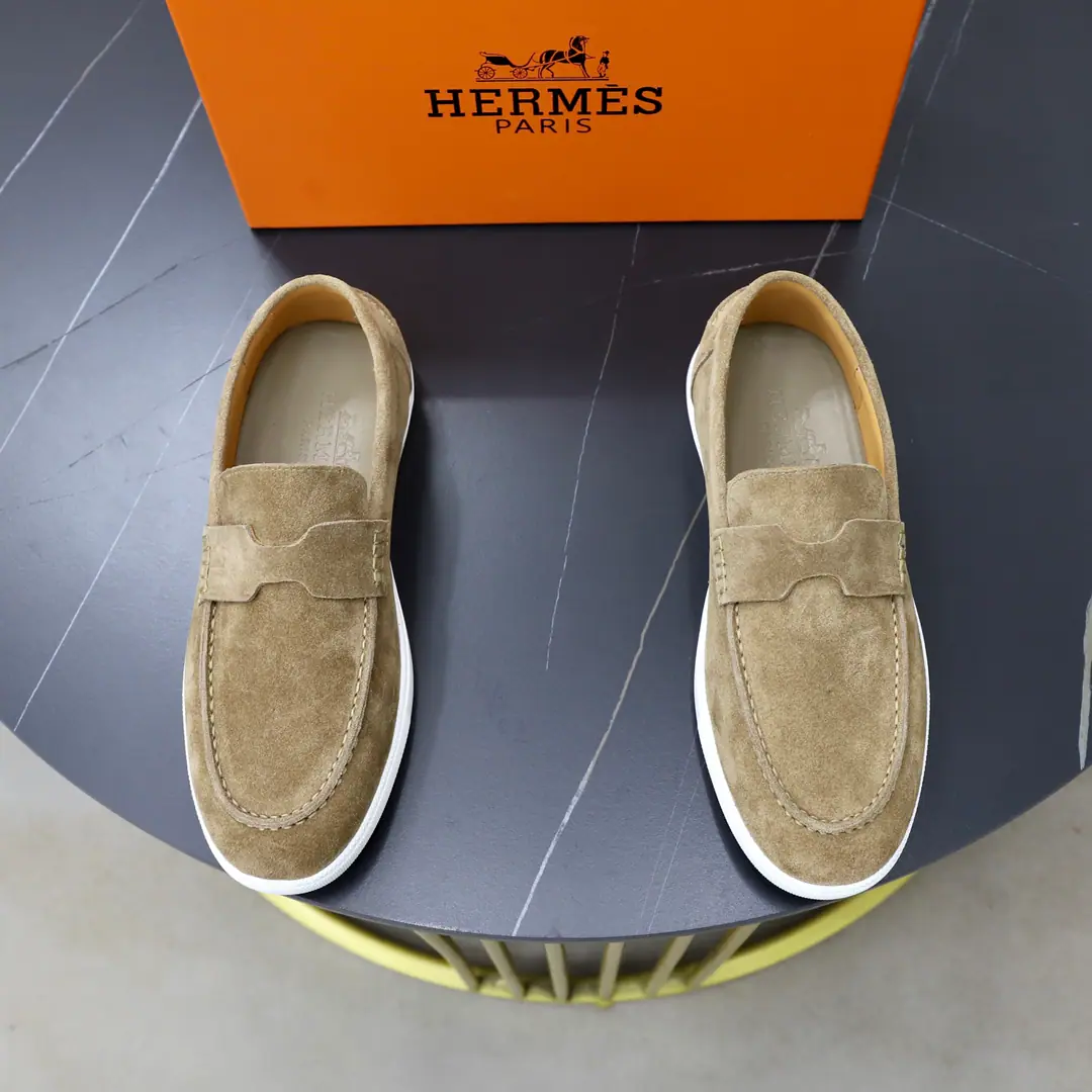 Get out of the factory. I'm in love with you, Max.Hermès ⚠️High-end man driving., One foot stomping series ⚠️38-44（45Make a reservation.） ⚠️Skins.！Soft and thick.！It's made in sheep's skin.！Rubber plate-based smooth-for-the-mill grinding！Stereopacking process！Fashion Classic！Handicrafts！It's a single high quality.！Compare as you wish！